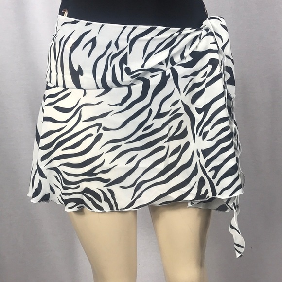 Zuliana Size Small Zebra Print Tie Sarong Skirt. Made in USA. New With Tags. - Picture 1 of 4